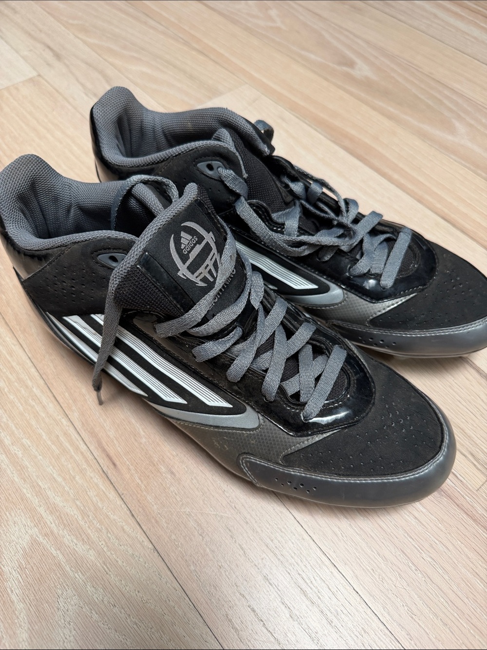 adidas Black & Gray Low-Top football cleat,  size 12